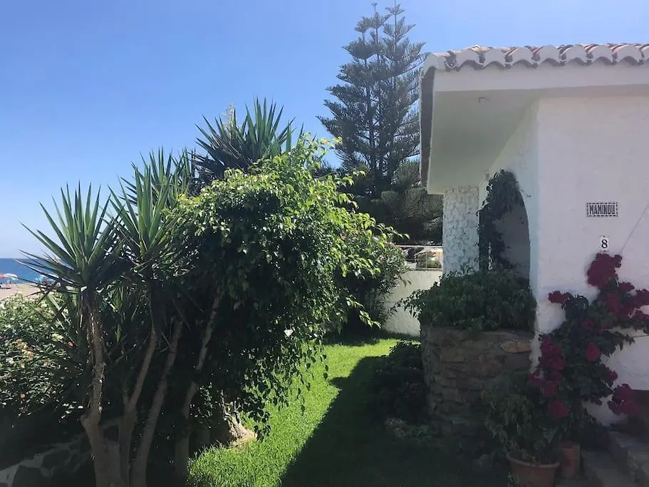 Chalet Con Jardin En Playa De Calahonda, Granada Calahonda