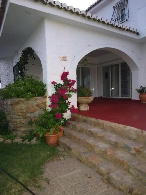 Chalet Con Jardin En Playa De Calahonda, Granada 0*, Calahonda